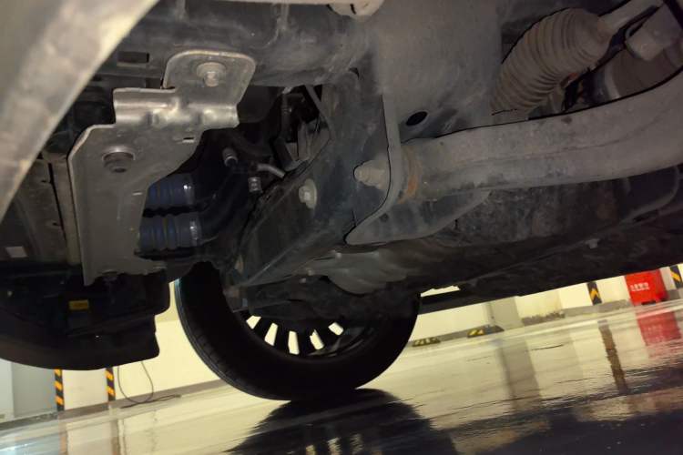 Used Lincoln Navigator 2019 3.5T Presidential Series China VI Standard Chassis Front Left