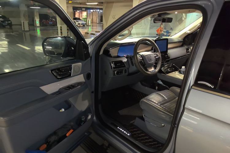 Used Lincoln Navigator 2019 3.5T Presidential Series China VI Standard Driver Seat