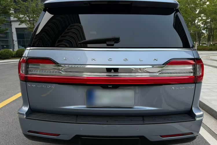 Used Lincoln Navigator 2019 3.5T Presidential Series China VI Standard Exterior 2