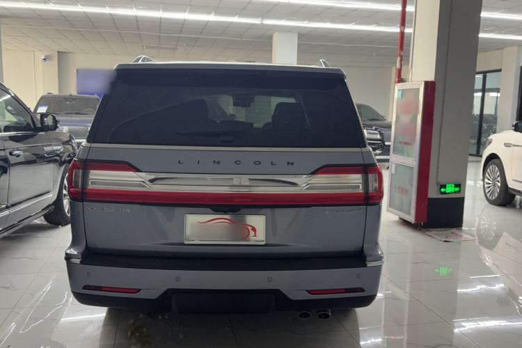 Used Lincoln Navigator 2019 3.5T Presidential Series China VI Standard Exterior 5
