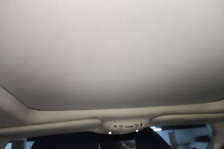 Used Lincoln Navigator 2019 3.5T Presidential Series China VI Standard Headliner