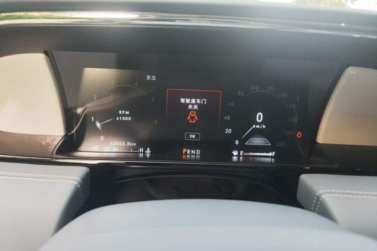 Used Lincoln Navigator 2019 3.5T Presidential Series China VI Standard Instrument Cluster