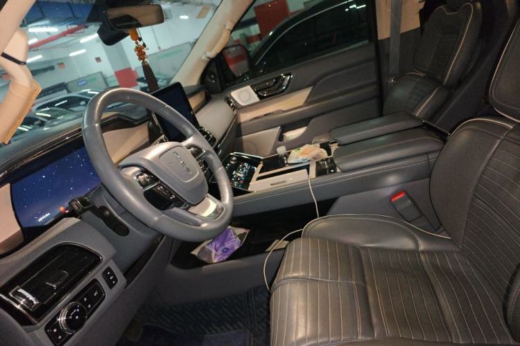 Used Lincoln Navigator 2019 3.5T Presidential Series China VI Standard Left Front Seat