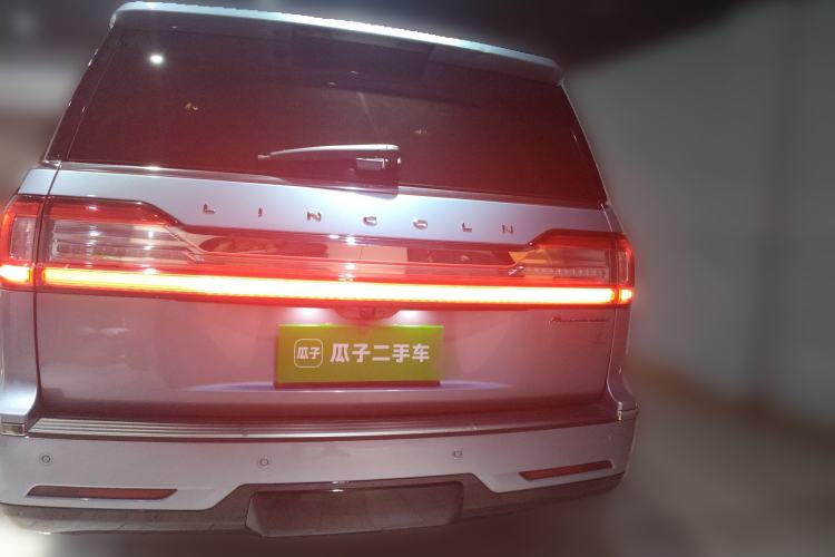 Used Lincoln Navigator 2019 3.5T Presidential Series China VI Standard Rear