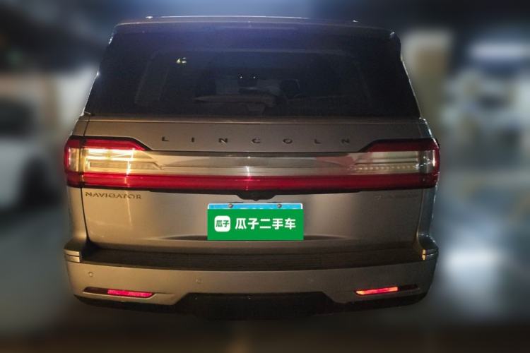 Used Lincoln Navigator 2019 3.5T Presidential Series China VI Standard Rear