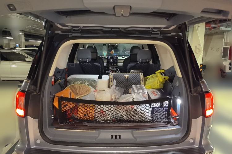 Used Lincoln Navigator 2019 3.5T Presidential Series China VI Standard Trunk