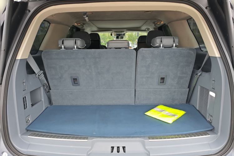 Used Lincoln Navigator 2019 3.5T Prestige Version China VI Standard Trunk
