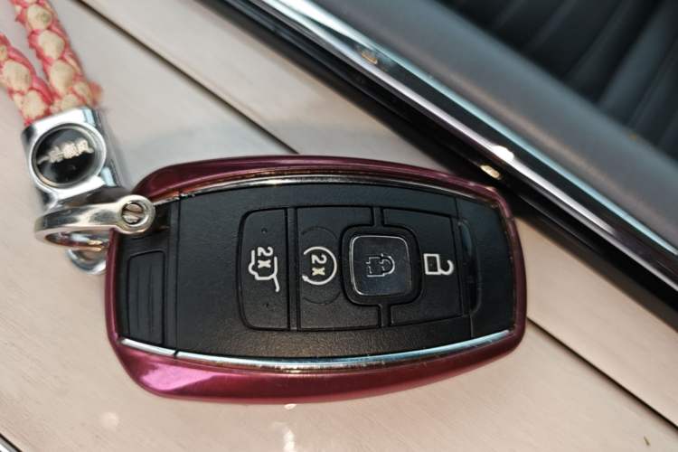 Used Lincoln Navigator 2019 3.5T Prestige Version China VI Standard Vehicle Key