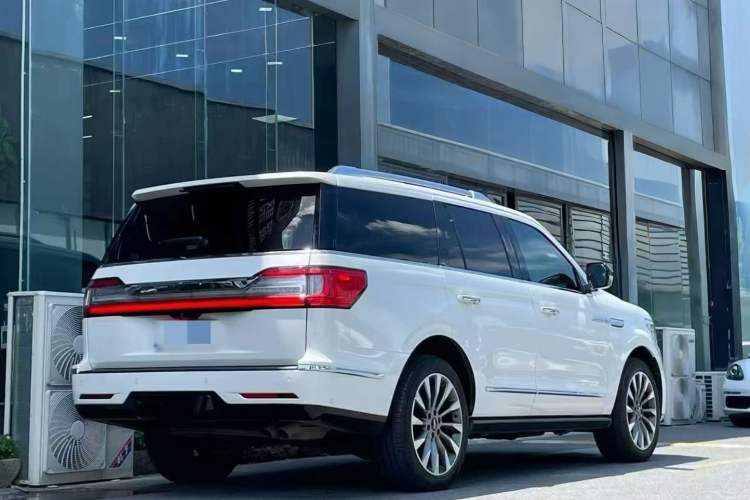 Used Lincoln Navigator 2019 3.5T Prestige Version China VI Standard Exterior 5