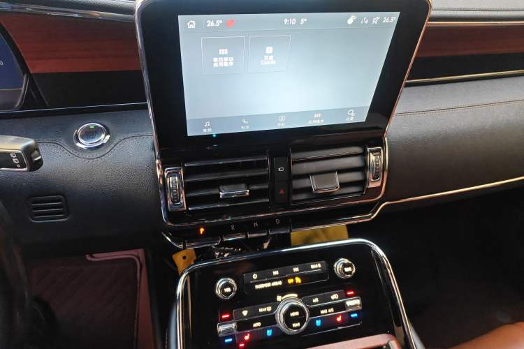 Used Lincoln Navigator 2020 3.5T Prestige Edition Audio And AC Panel