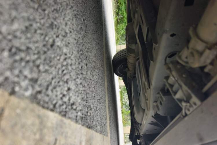 Used Lincoln Navigator 2020 3.5T Presidential Series Chassis Front Left