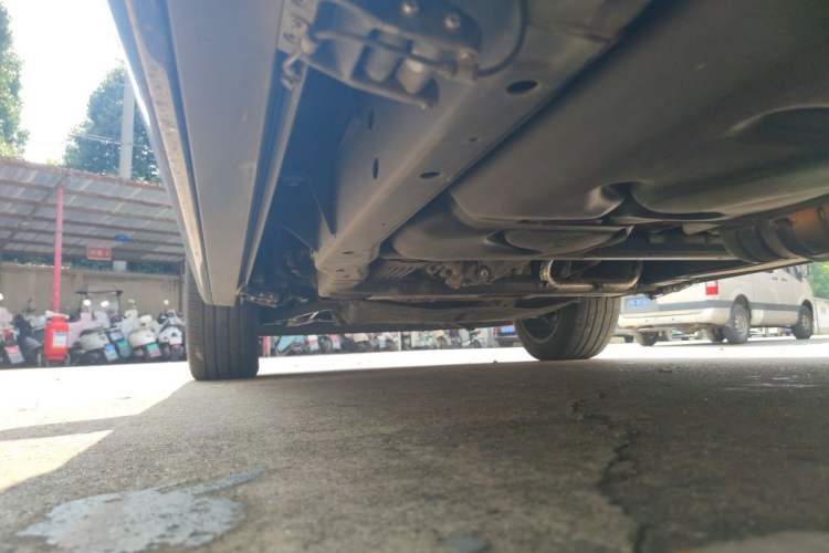 Used Lincoln Navigator 2020 3.5T Long-Wheelbase Presidential Edition Chassis Rear Left