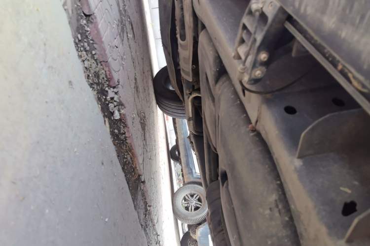 Used Lincoln Navigator 2020 3.5T Prestige Edition Chassis Rear Left