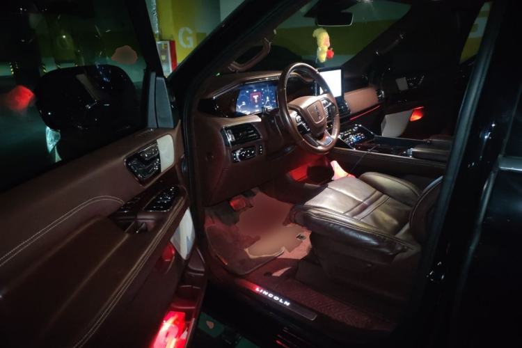 Used Lincoln Navigator 2020 3.5T Presidential Series Driver Seat