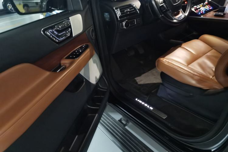 Used Lincoln Navigator 2020 3.5T Prestige Edition Driver Seat