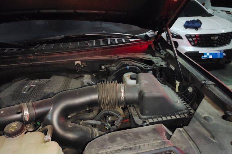 Used Lincoln Navigator 2020 3.5T Prestige Edition Engine Bay Left
