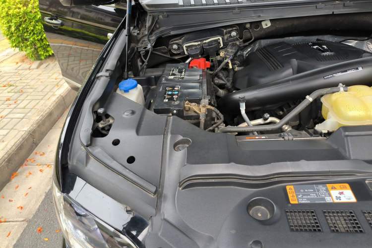 Used Lincoln Navigator 2020 3.5T Prestige Edition Engine Bay Right