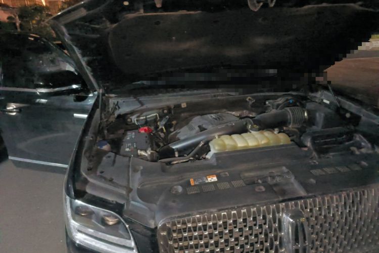 Used Lincoln Navigator 2020 3.5T Prestige Edition Engine Bay Right