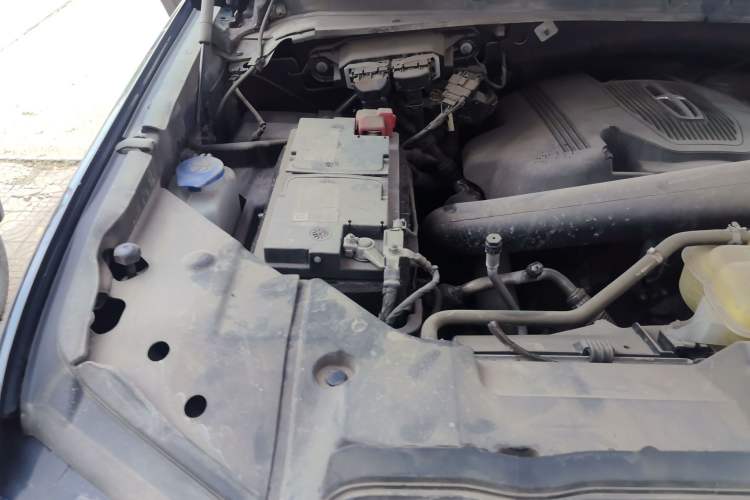 Used Lincoln Navigator 2020 3.5T Prestige Edition Engine Bay Right