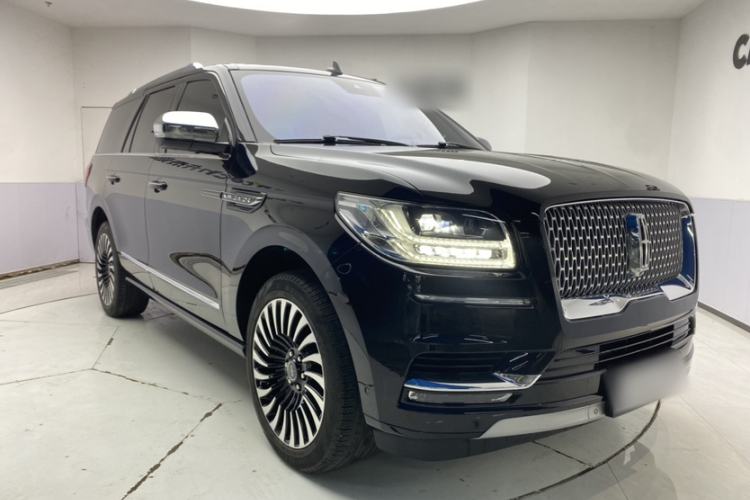 Used Lincoln Navigator 2020 3.5T Presidential Series Exterior 2