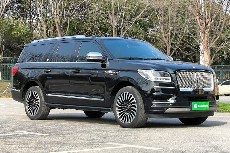 Used Lincoln Navigator 2020 3.5T Long-Wheelbase Presidential Edition Exterior 3