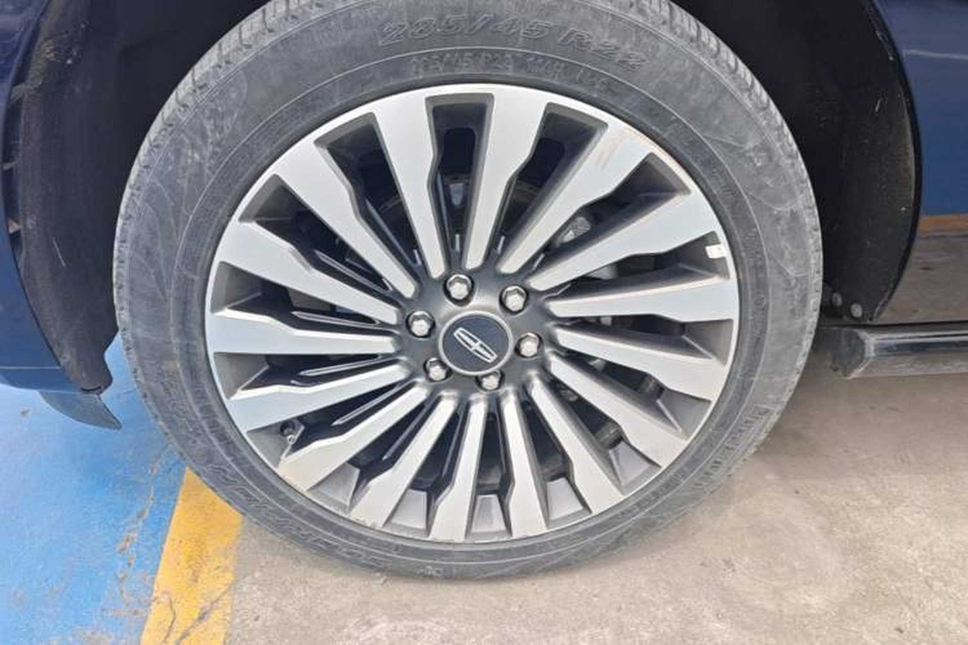 Used Lincoln Navigator 2020 3.5T Prestige Edition Exterior 4