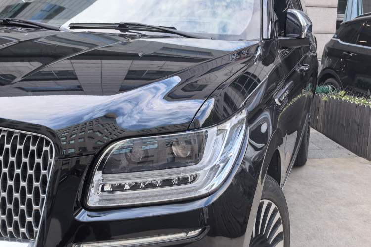 Used Lincoln Navigator 2020 3.5T Long-Wheelbase Presidential Edition Exterior 5