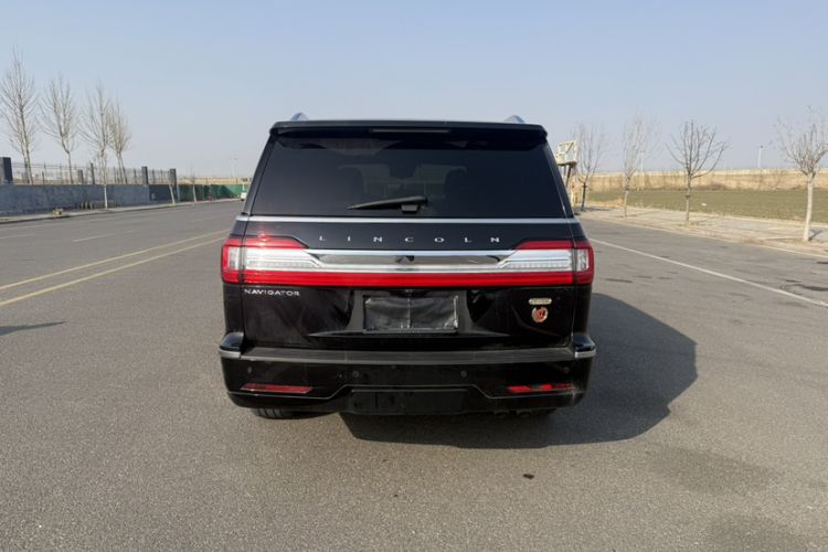 Used Lincoln Navigator 2020 3.5T Prestige Edition Exterior 8