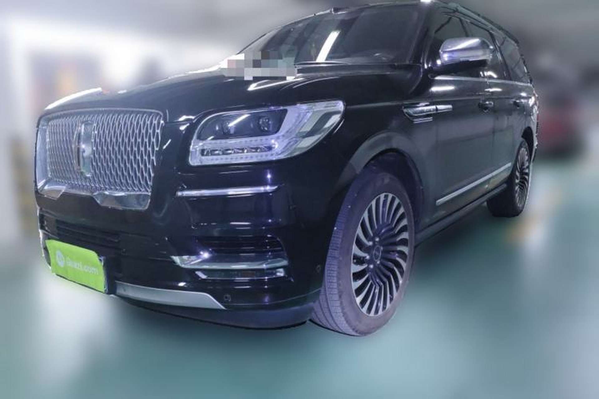 Used Lincoln Navigator 2020 3.5T Presidential Series Front Left 45 Deg