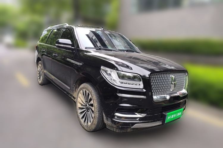Used Lincoln Navigator 2020 3.5T Prestige Edition Front Right 45 Deg