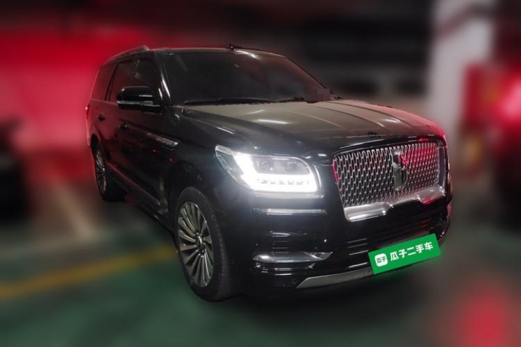 Used Lincoln Navigator 2020 3.5T Prestige Edition Front Right 45 Deg