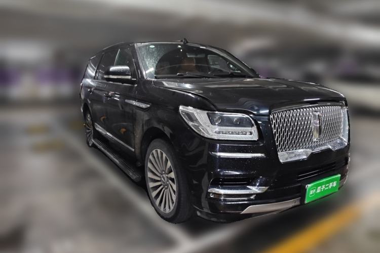Used Lincoln Navigator 2020 3.5T Prestige Edition Front Right 45 Deg