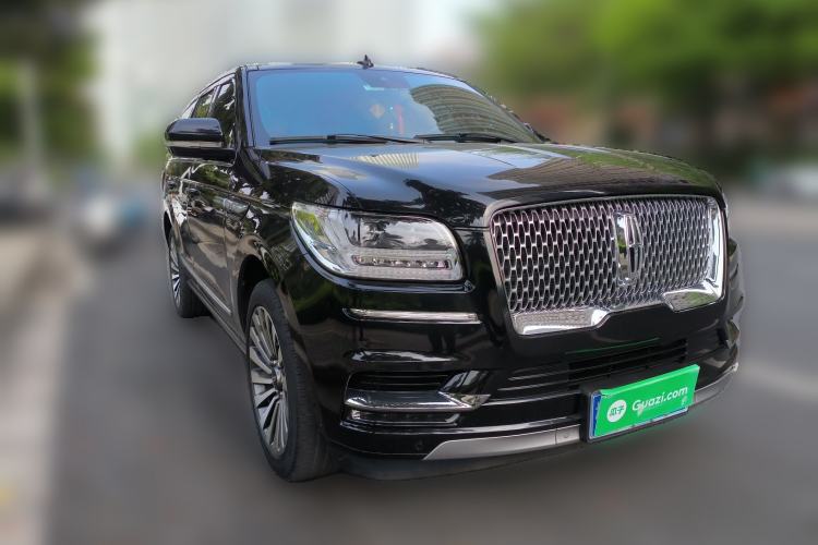 Used Lincoln Navigator 2020 3.5T Prestige Edition Front Right 45 Deg
