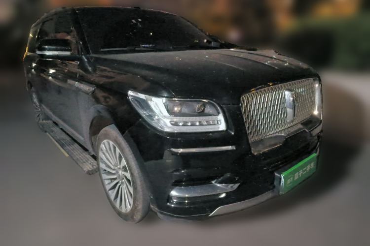 Used Lincoln Navigator 2020 3.5T Prestige Edition Front Right 45 Deg
