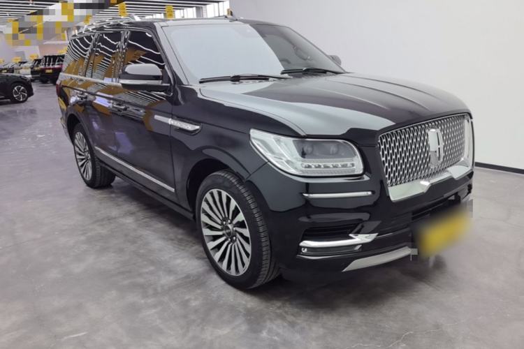 Used Lincoln Navigator 2020 3.5T Prestige Edition Front Right 45 Deg