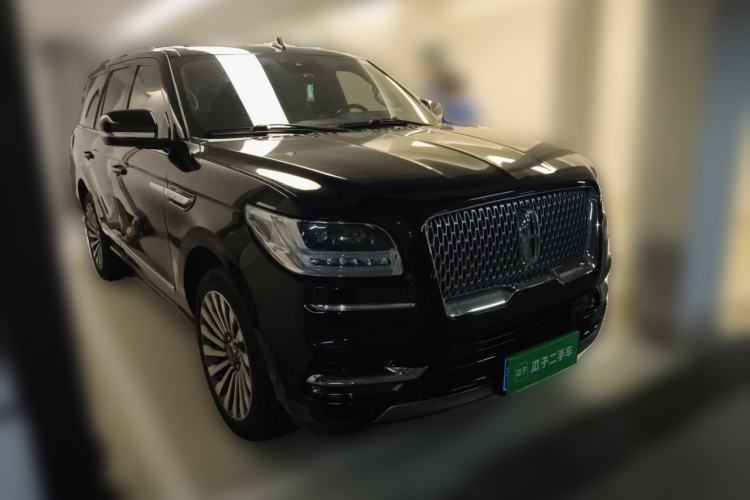 Used Lincoln Navigator 2020 3.5T Prestige Edition Front Right 45 Deg