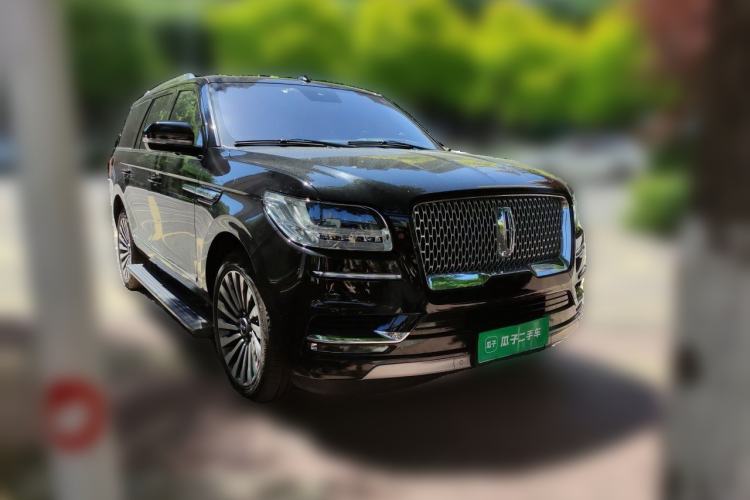 Used Lincoln Navigator 2020 3.5T Prestige Edition Front Right 45 Deg