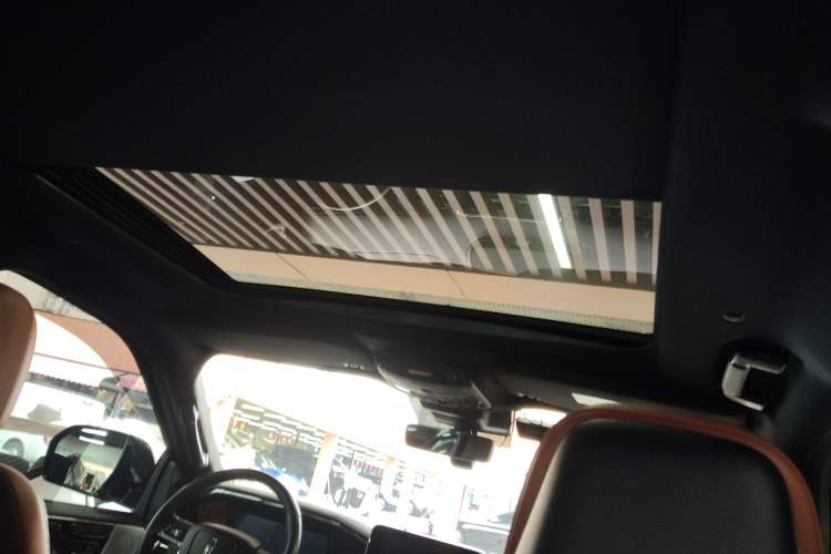 Used Lincoln Navigator 2020 3.5T Prestige Edition Headliner