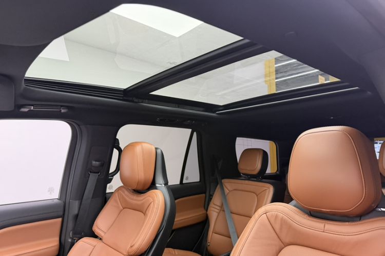 Used Lincoln Navigator 2020 3.5T Prestige Edition Headliner