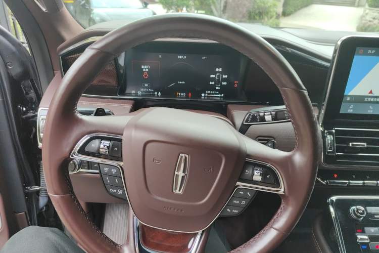 Used Lincoln Navigator 2020 3.5T Presidential Series Instrument Cluster