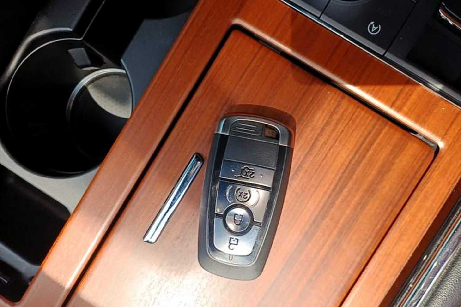 Used Lincoln Navigator 2020 3.5T Long-Wheelbase Presidential Edition Interior 1