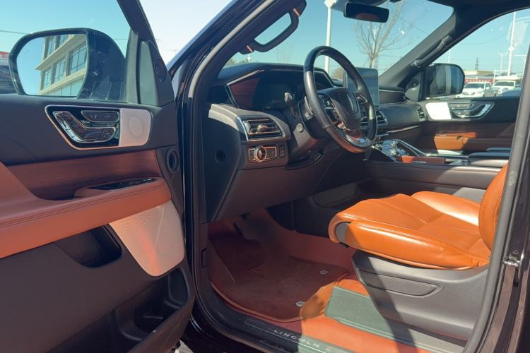 Used Lincoln Navigator 2020 3.5T Prestige Edition Interior 1