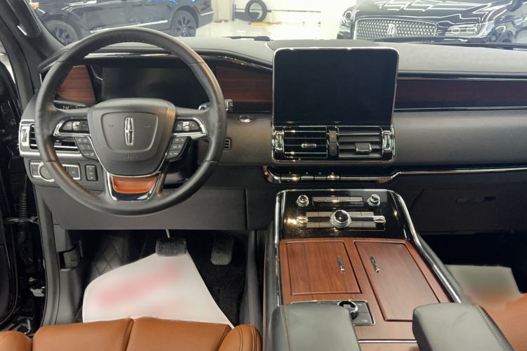 Used Lincoln Navigator 2020 3.5T Prestige Edition Interior 3