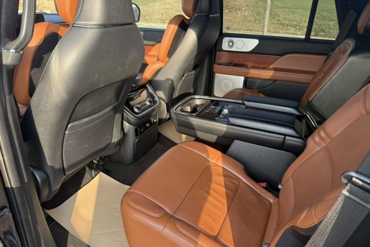 Used Lincoln Navigator 2020 3.5T Prestige Edition Interior 3