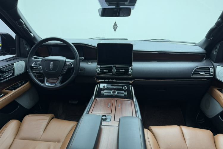 Used Lincoln Navigator 2020 3.5T Prestige Edition Interior 3