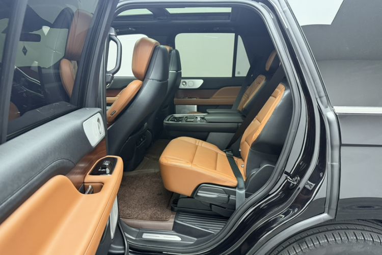 Used Lincoln Navigator 2020 3.5T Prestige Edition Interior 4