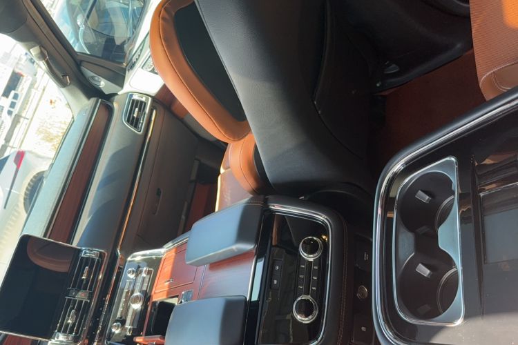 Used Lincoln Navigator 2020 3.5T Prestige Edition Interior 4