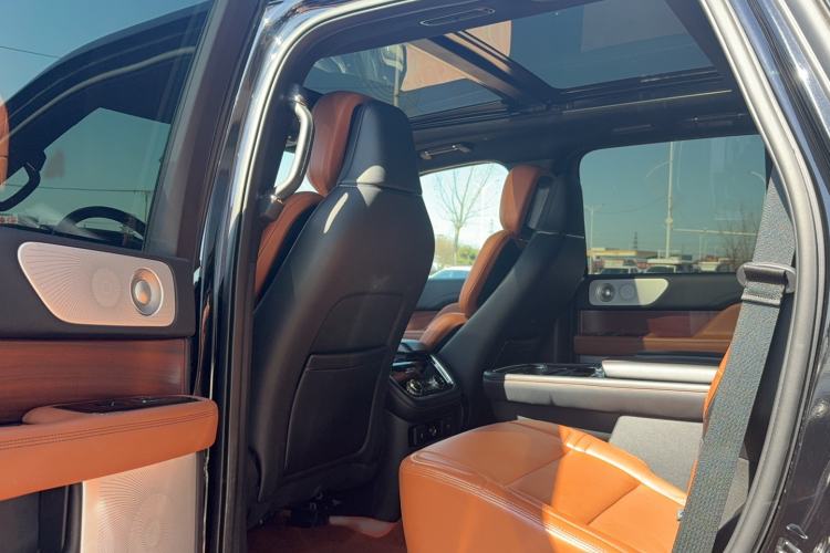 Used Lincoln Navigator 2020 3.5T Prestige Edition Interior 6