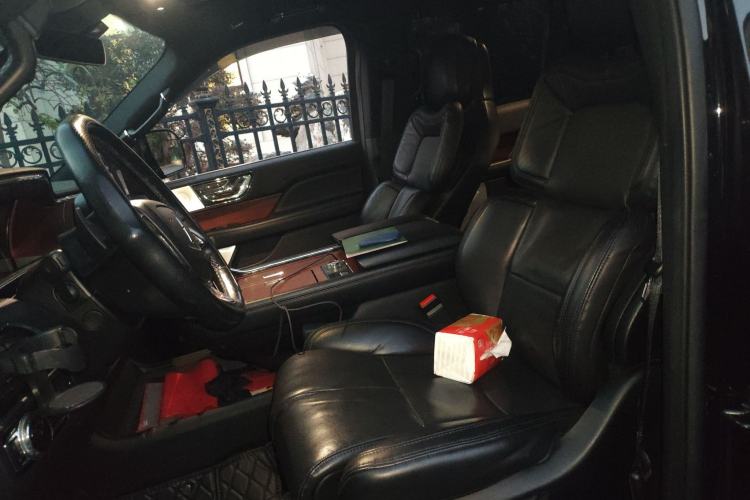 Used Lincoln Navigator 2020 3.5T Prestige Edition Left Front Seat