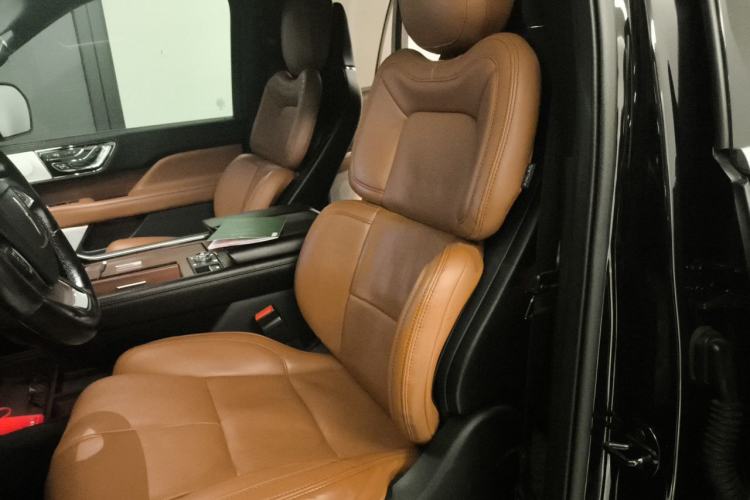 Used Lincoln Navigator 2020 3.5T Prestige Edition Left Front Seat